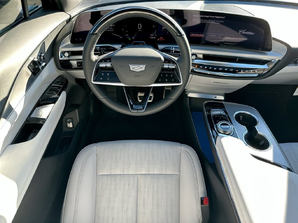 2027 Cadillac LYRIQ Luxury