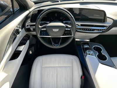 2026 Cadillac LYRIQ Premium Luxury