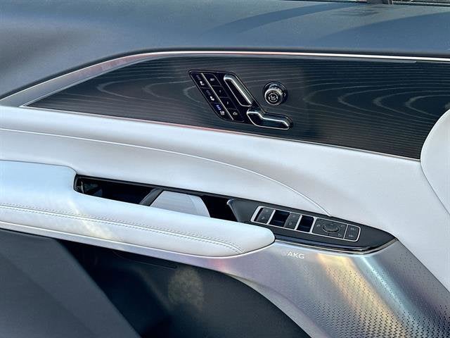 2026 Cadillac LYRIQ Premium Luxury