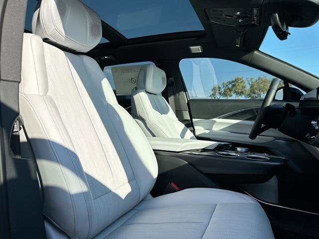 2026 Cadillac LYRIQ Premium Luxury