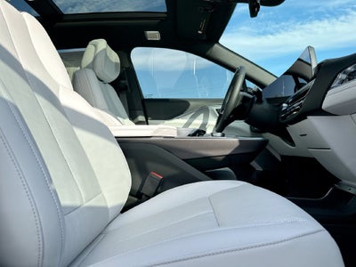 2027 Cadillac LYRIQ Premium Luxury