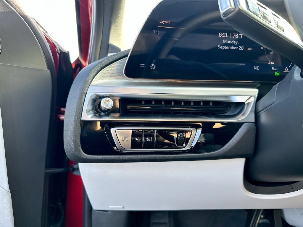 2027 Cadillac LYRIQ Premium Luxury