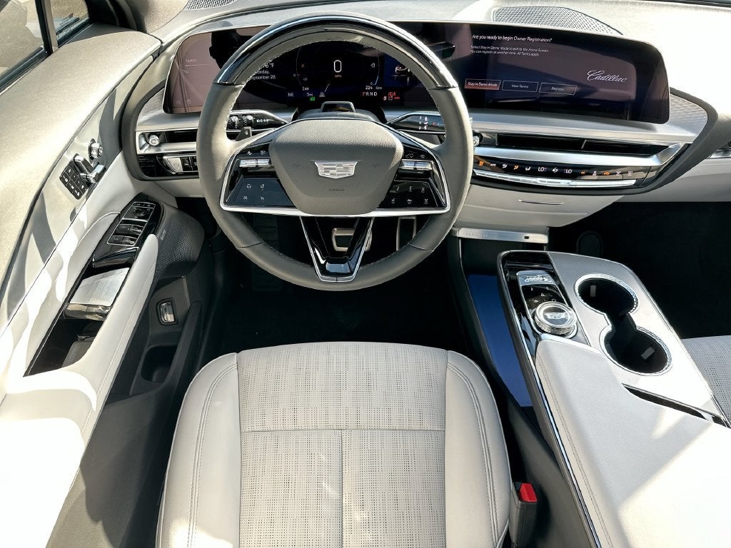 2027 Cadillac LYRIQ Premium Luxury