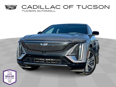 2024 Cadillac LYRIQ Luxury 2