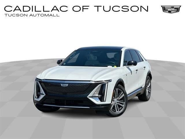 2025 Cadillac LYRIQ Luxury 2