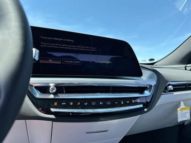 2025 Cadillac LYRIQ Luxury 2