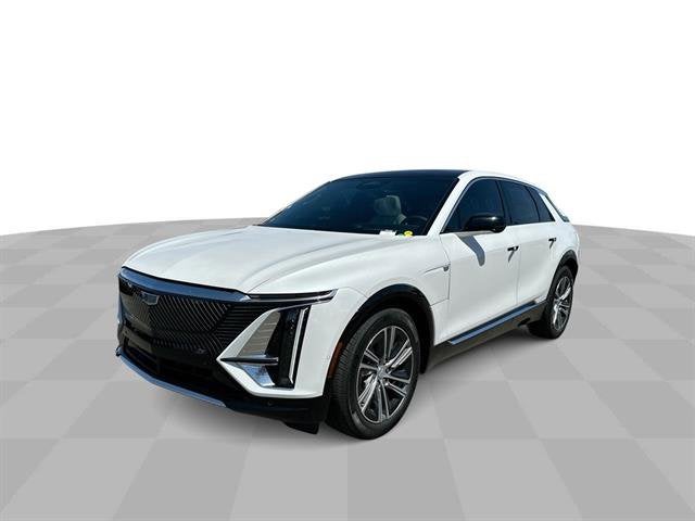 2025 Cadillac LYRIQ Luxury 2