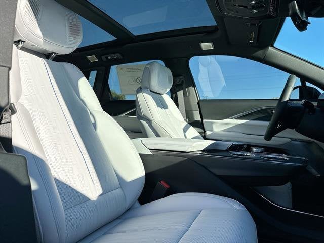 2026 Cadillac LYRIQ Premium Luxury