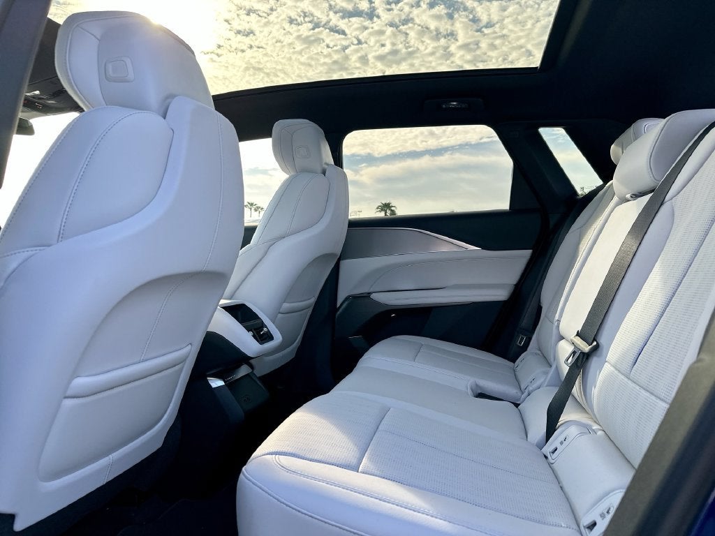 2027 Cadillac LYRIQ Sport