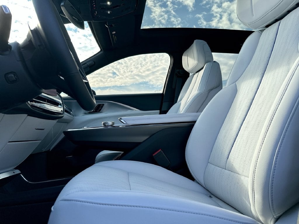 2027 Cadillac LYRIQ Sport