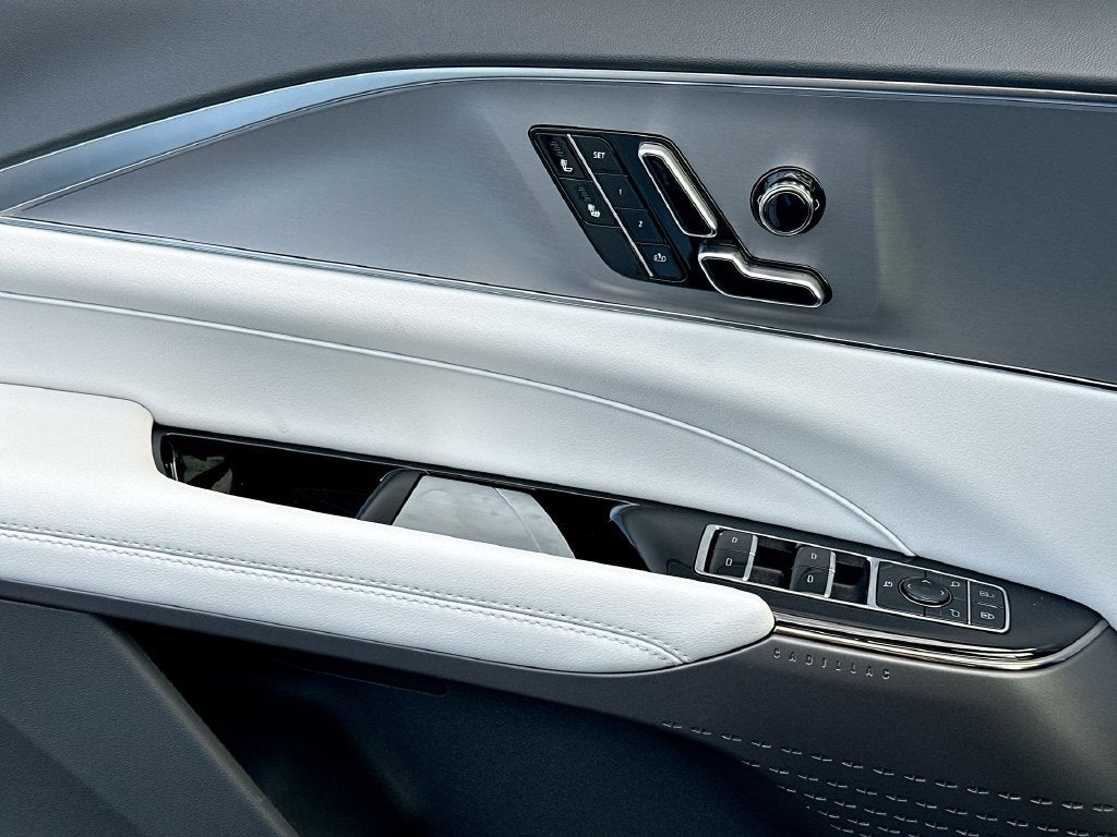 2027 Cadillac LYRIQ Sport