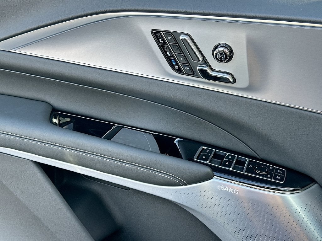2027 Cadillac LYRIQ Premium Sport