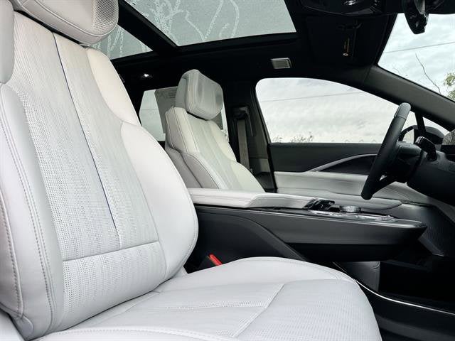 2026 Cadillac LYRIQ Premium Sport