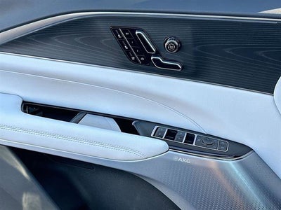 2026 Cadillac LYRIQ Signature Sport