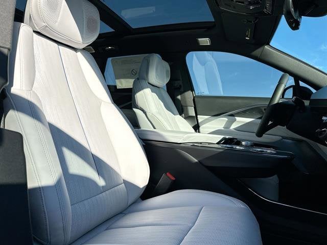 2026 Cadillac LYRIQ Signature Sport