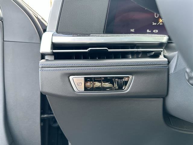 2026 Cadillac ESCALADE IQL Luxury