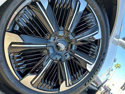 2026 Cadillac ESCALADE IQL Sport