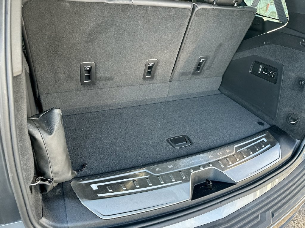 2022 Cadillac Escalade Premium Luxury Platinum