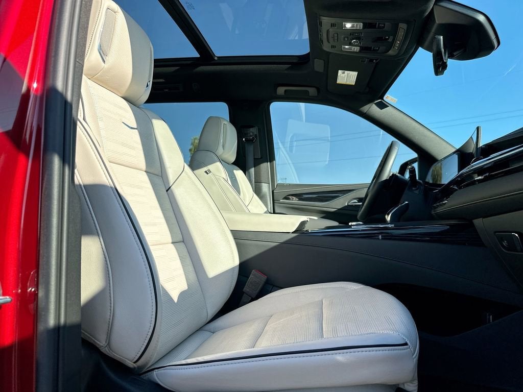 2024 Cadillac Escalade Sport
