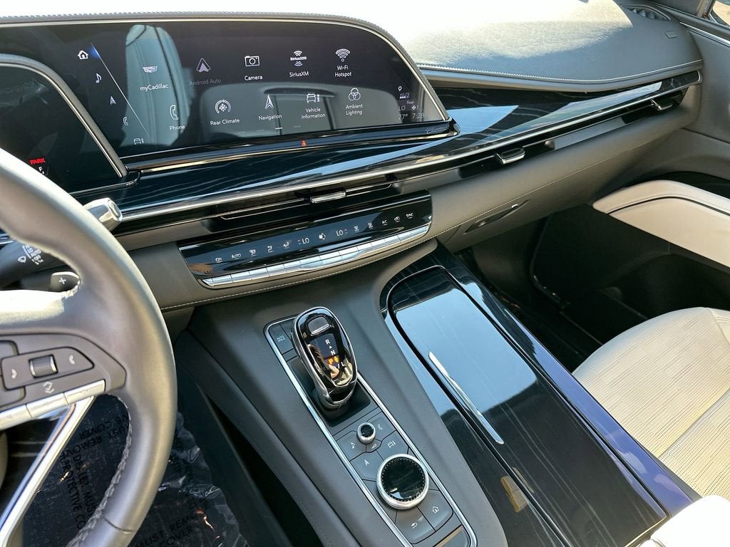 2024 Cadillac Escalade Sport