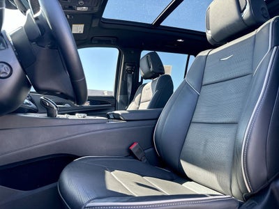 2024 Cadillac Escalade Sport