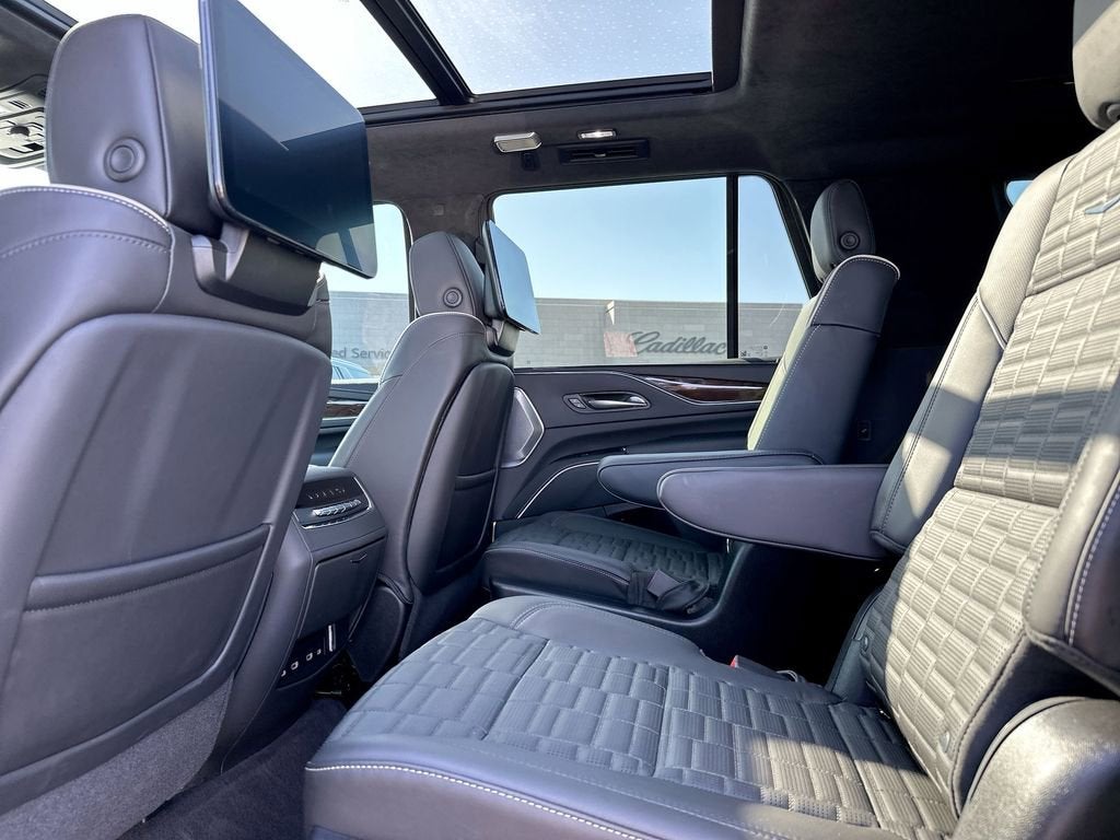 2024 Cadillac Escalade Sport Platinum