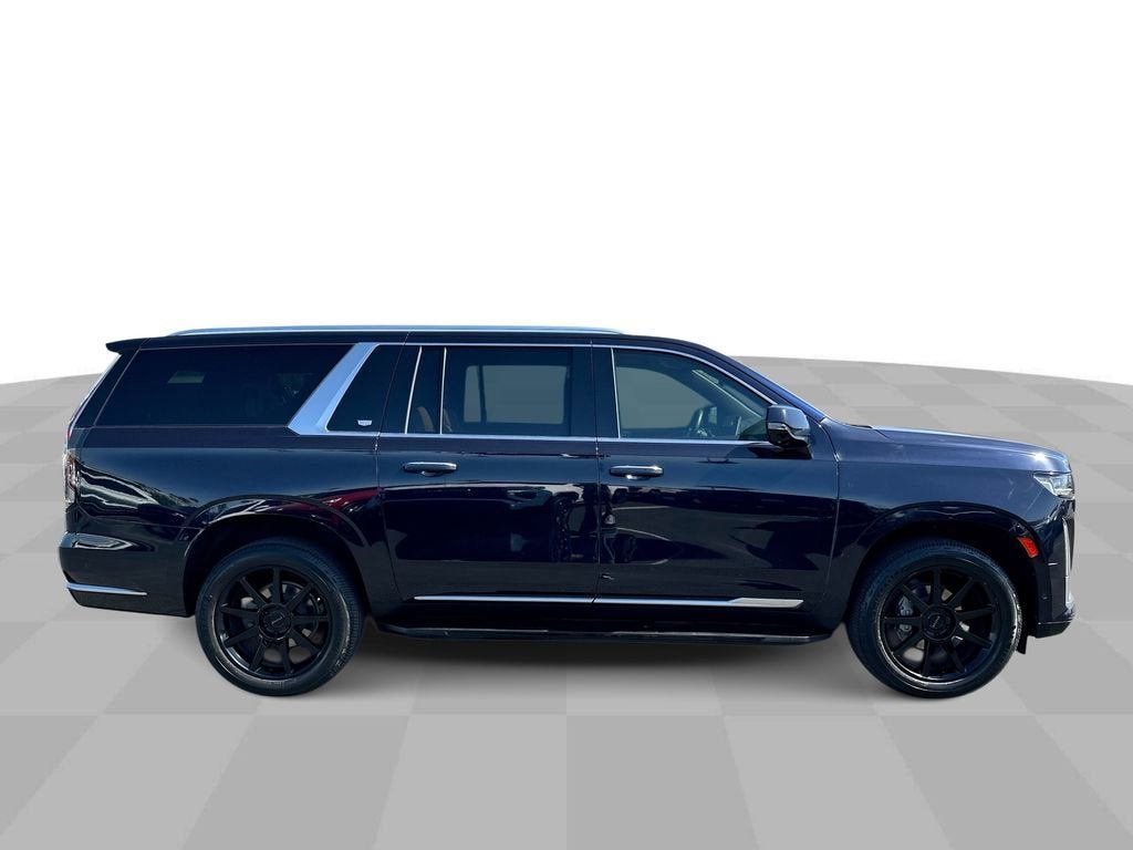 2022 Cadillac Escalade ESV Premium Luxury