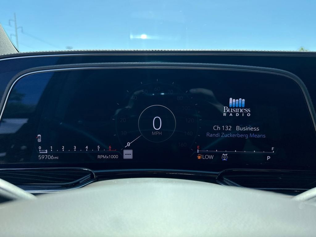 2022 Cadillac Escalade ESV Premium Luxury