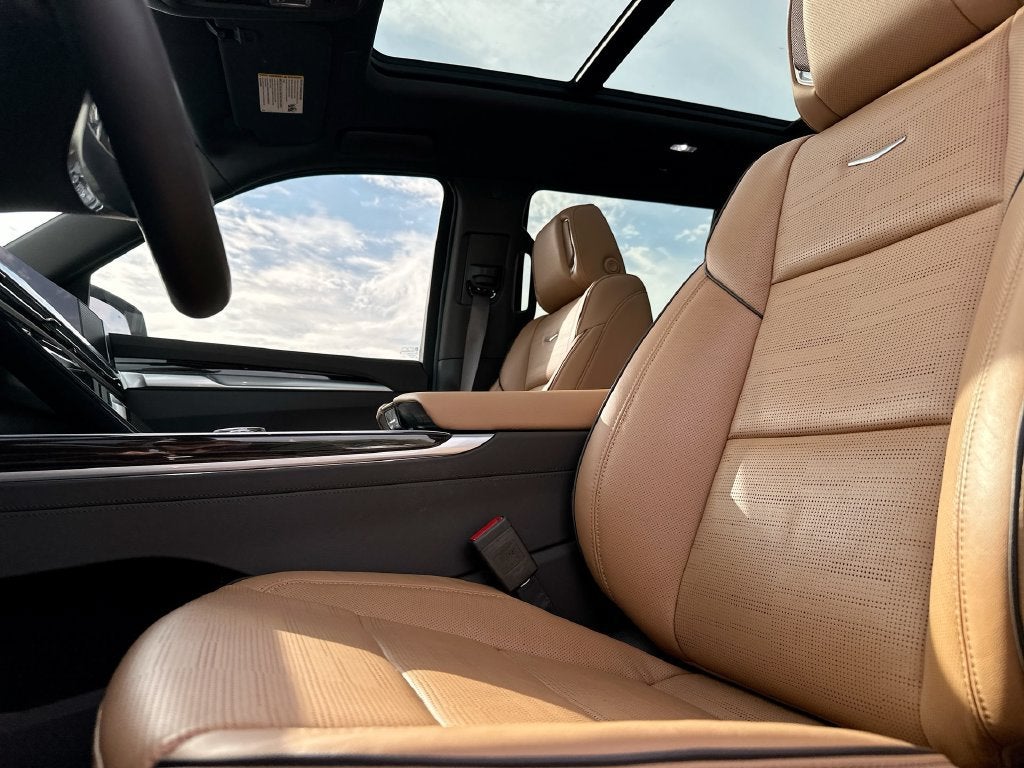 2026 Cadillac Escalade Luxury