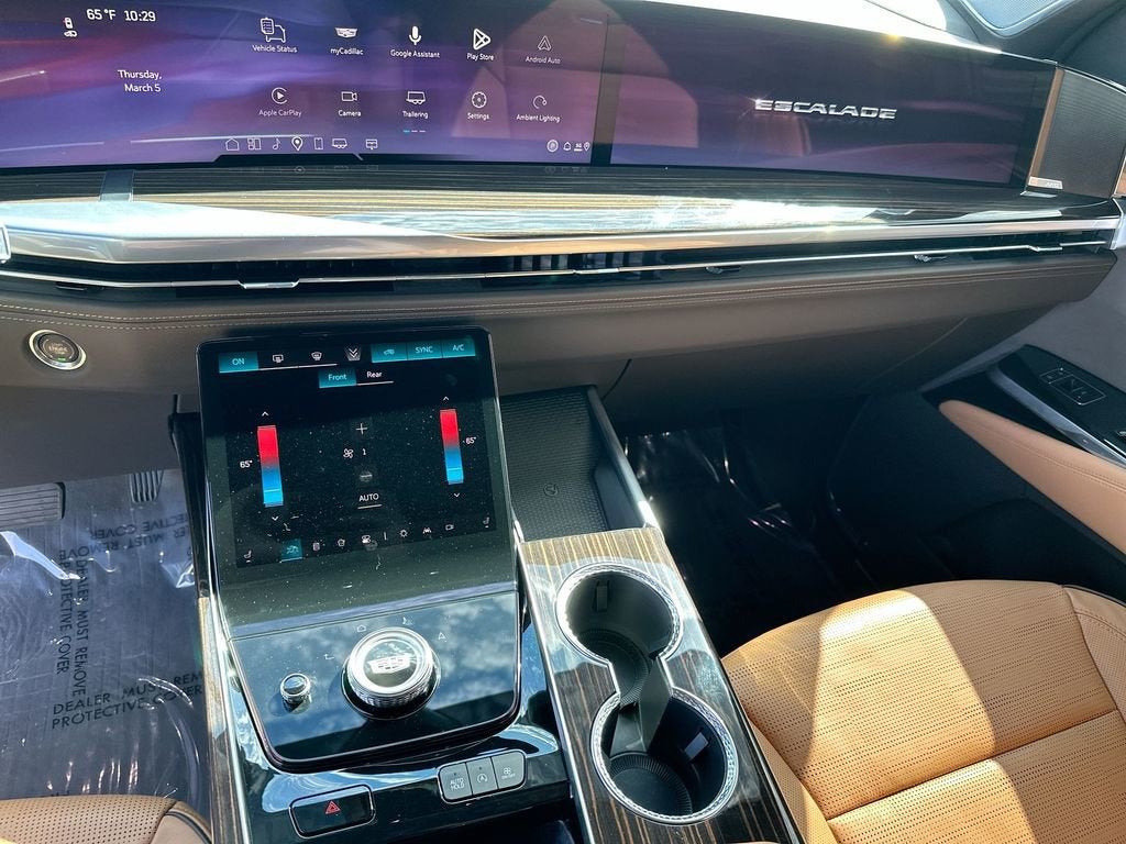 2026 Cadillac Escalade Luxury