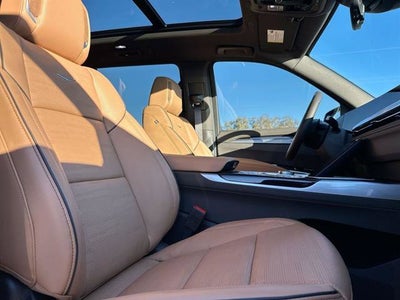 2026 Cadillac Escalade ESV Luxury