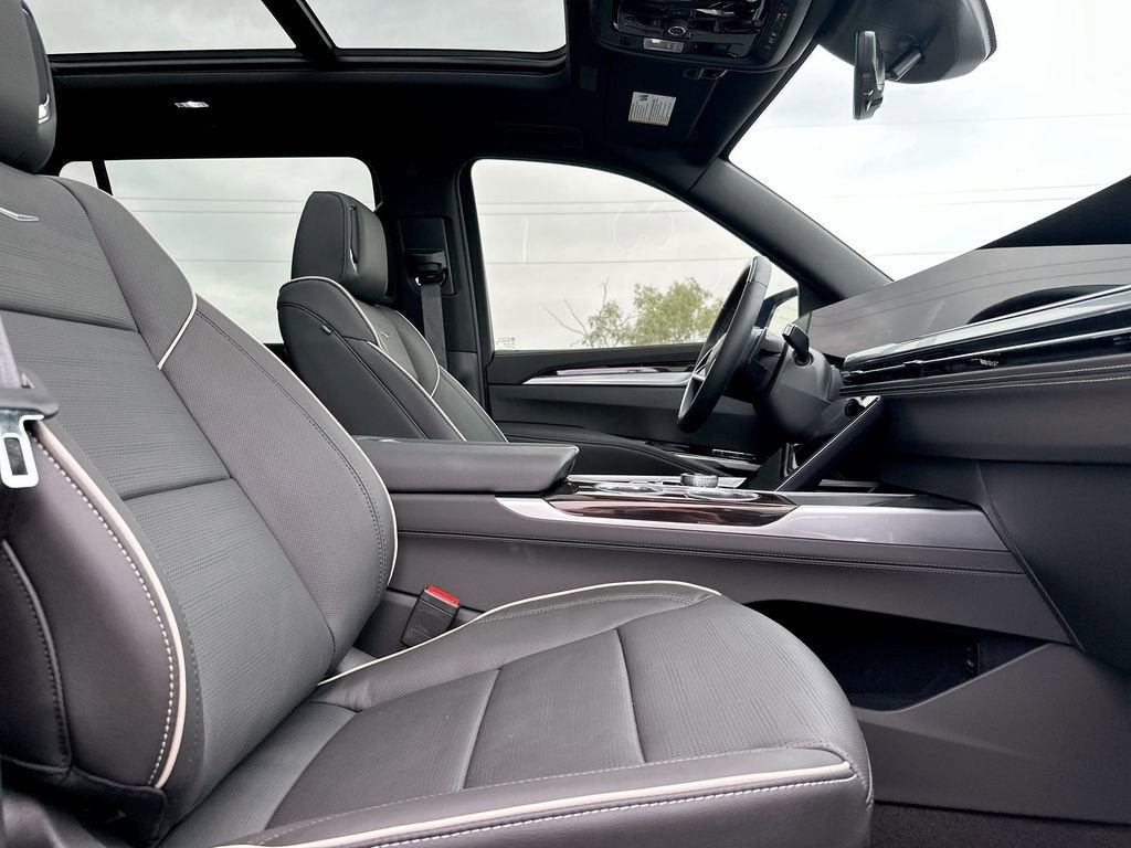 2026 Cadillac Escalade ESV Luxury