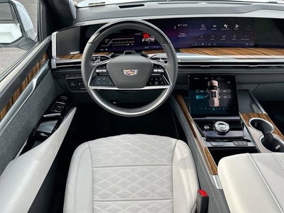 2026 Cadillac Escalade ESV Platinum Sport