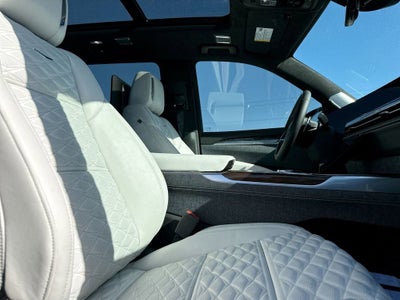2026 Cadillac Escalade ESV Platinum Sport