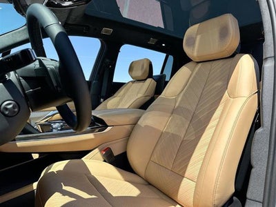 2025 Cadillac ESCALADE IQ Sport 2