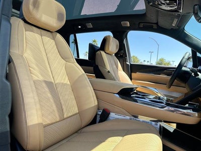 2025 Cadillac ESCALADE IQ Sport 2