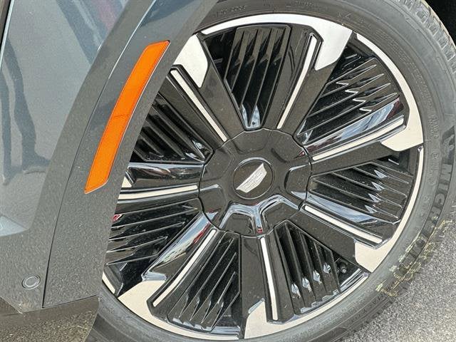 2025 Cadillac ESCALADE IQ Sport 2