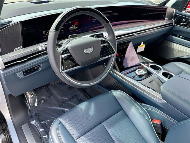 2025 Cadillac ESCALADE IQ Sport 2