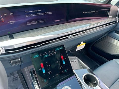 2025 Cadillac ESCALADE IQ Sport 2