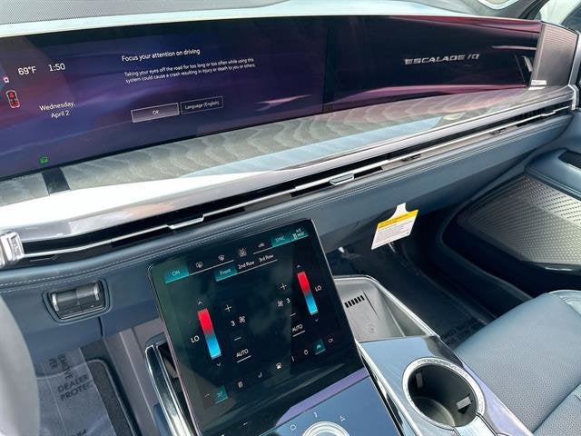 2025 Cadillac ESCALADE IQ Sport 2