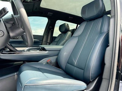 2025 Cadillac ESCALADE IQ Sport 2