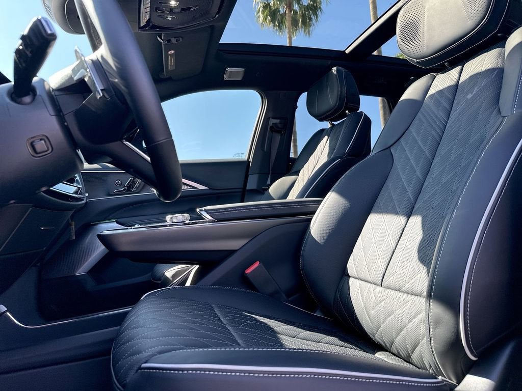 2026 Cadillac LYRIQ V-Series Premium