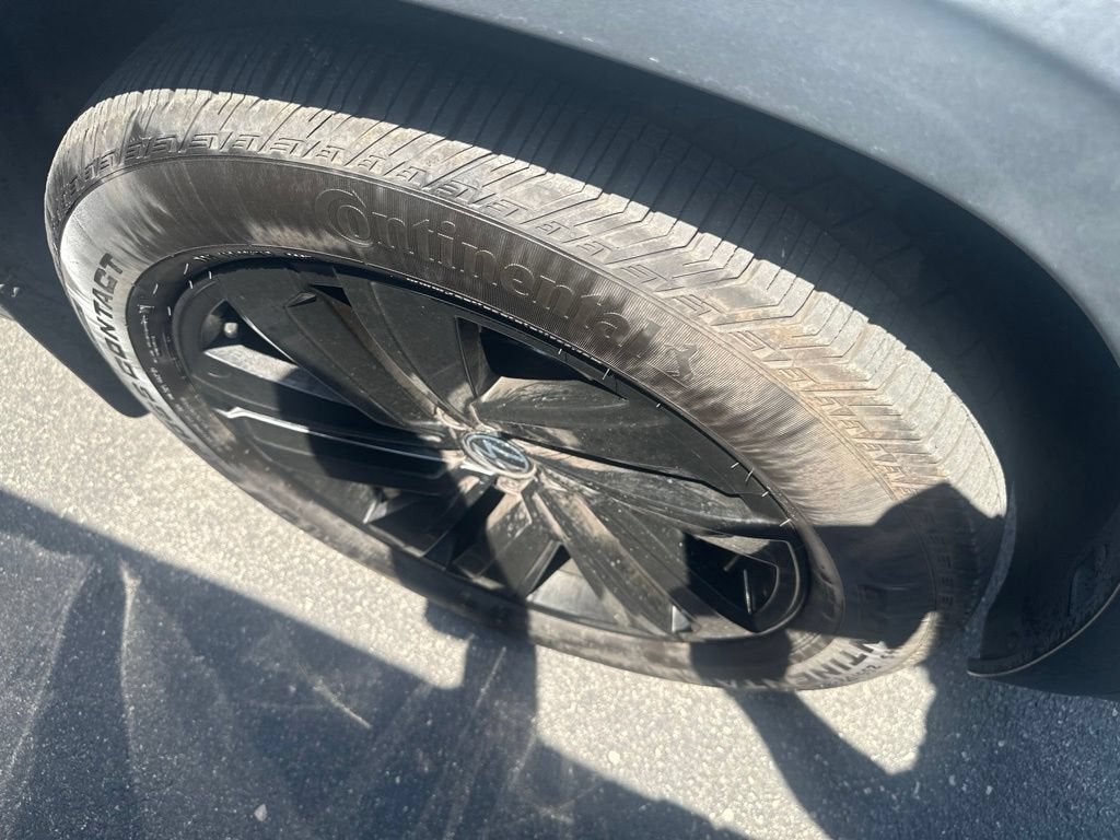 2022 Volkswagen Atlas Cross Sport 2.0T SE w/Technology