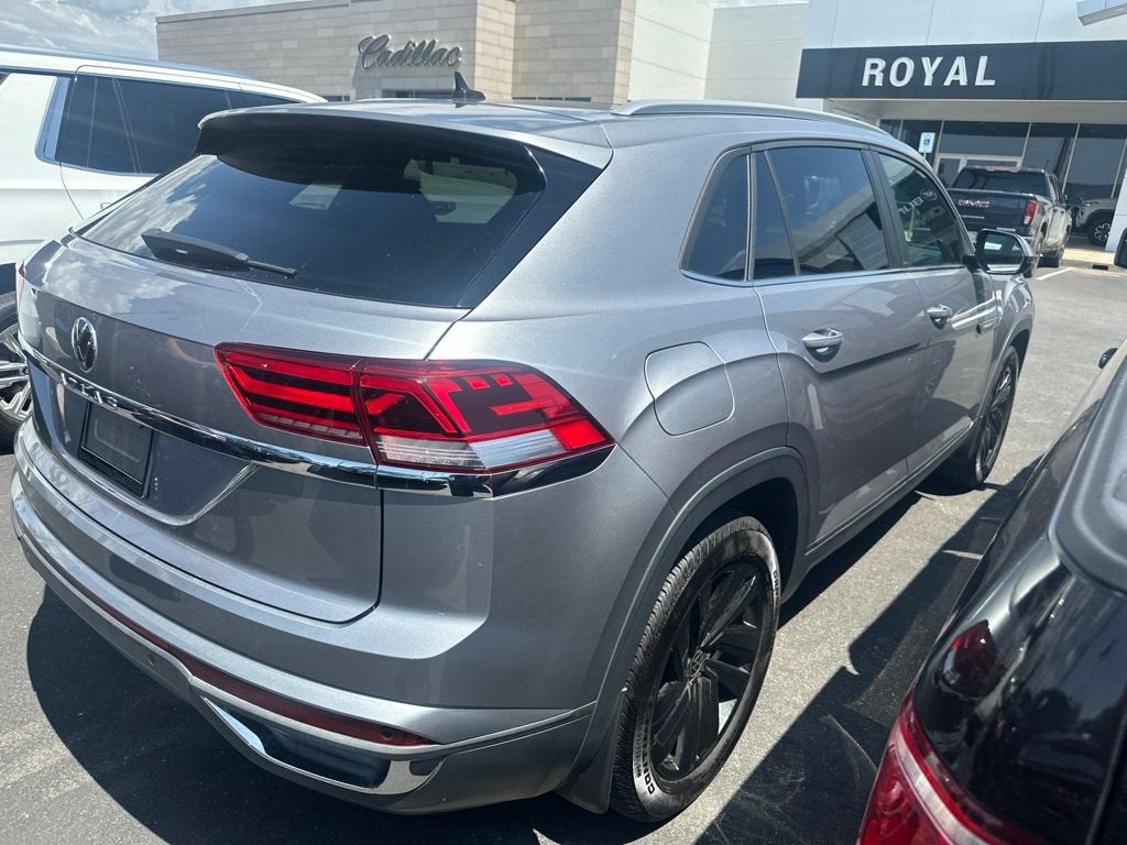 2022 Volkswagen Atlas Cross Sport 2.0T SE w/Technology