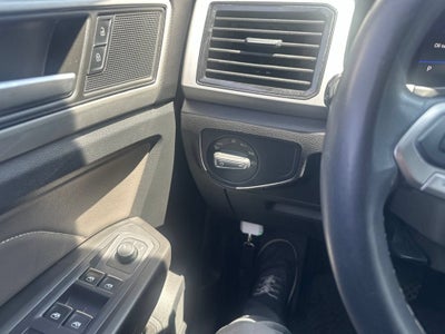 2022 Volkswagen Atlas Cross Sport 2.0T SE w/Technology