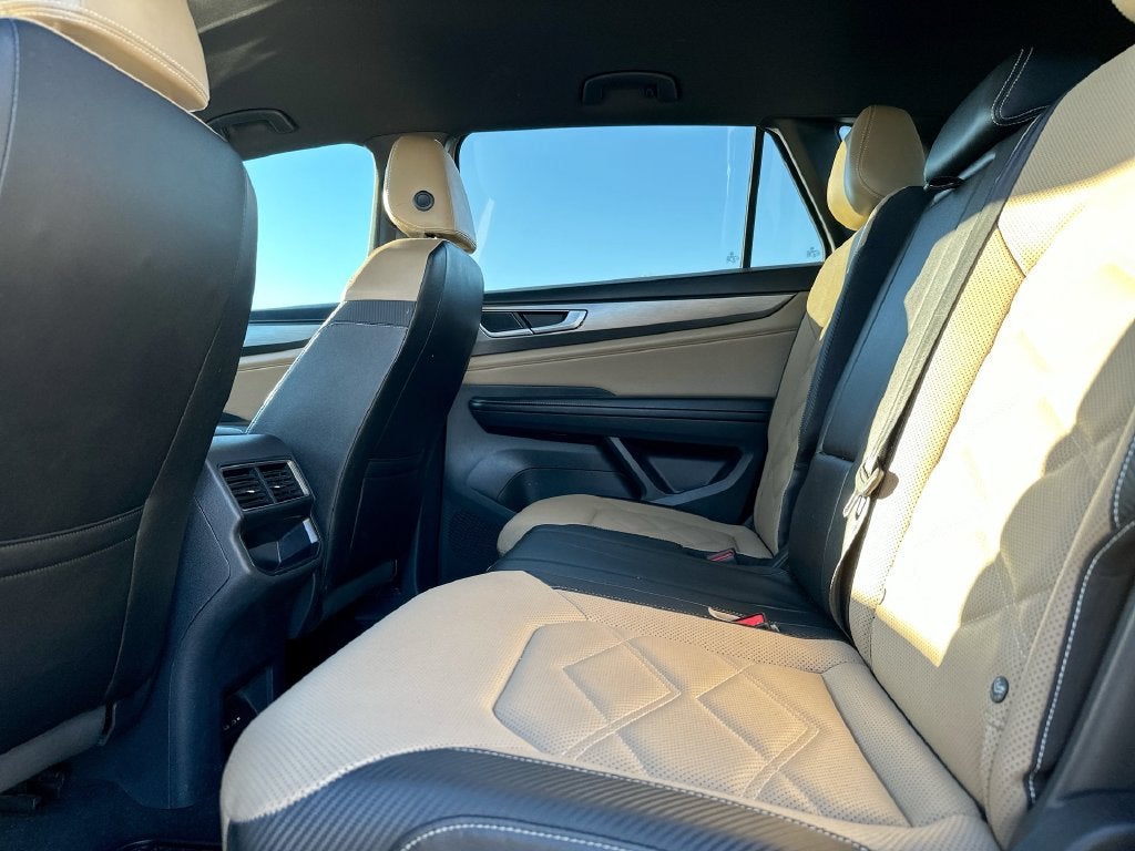 2024 Volkswagen Atlas Cross Sport 2.0T SE