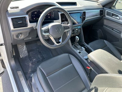 2022 Volkswagen Atlas Cross Sport 2.0T SE w/Technology