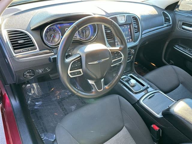 2018 Chrysler 300 Touring