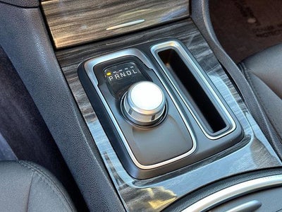 2018 Chrysler 300 Touring