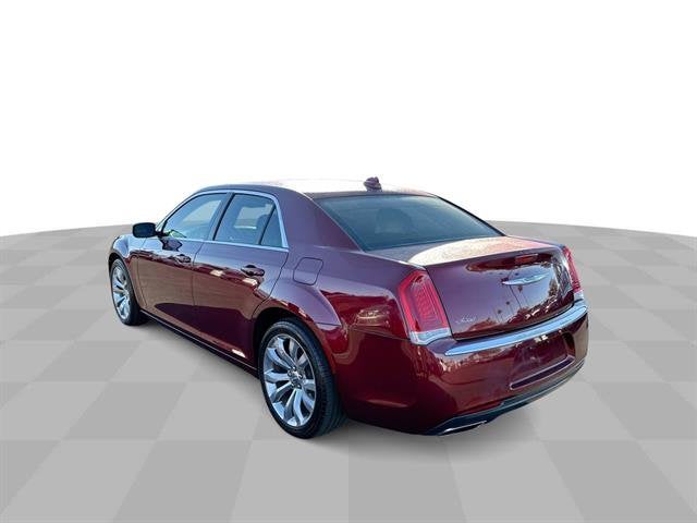 2018 Chrysler 300 Touring